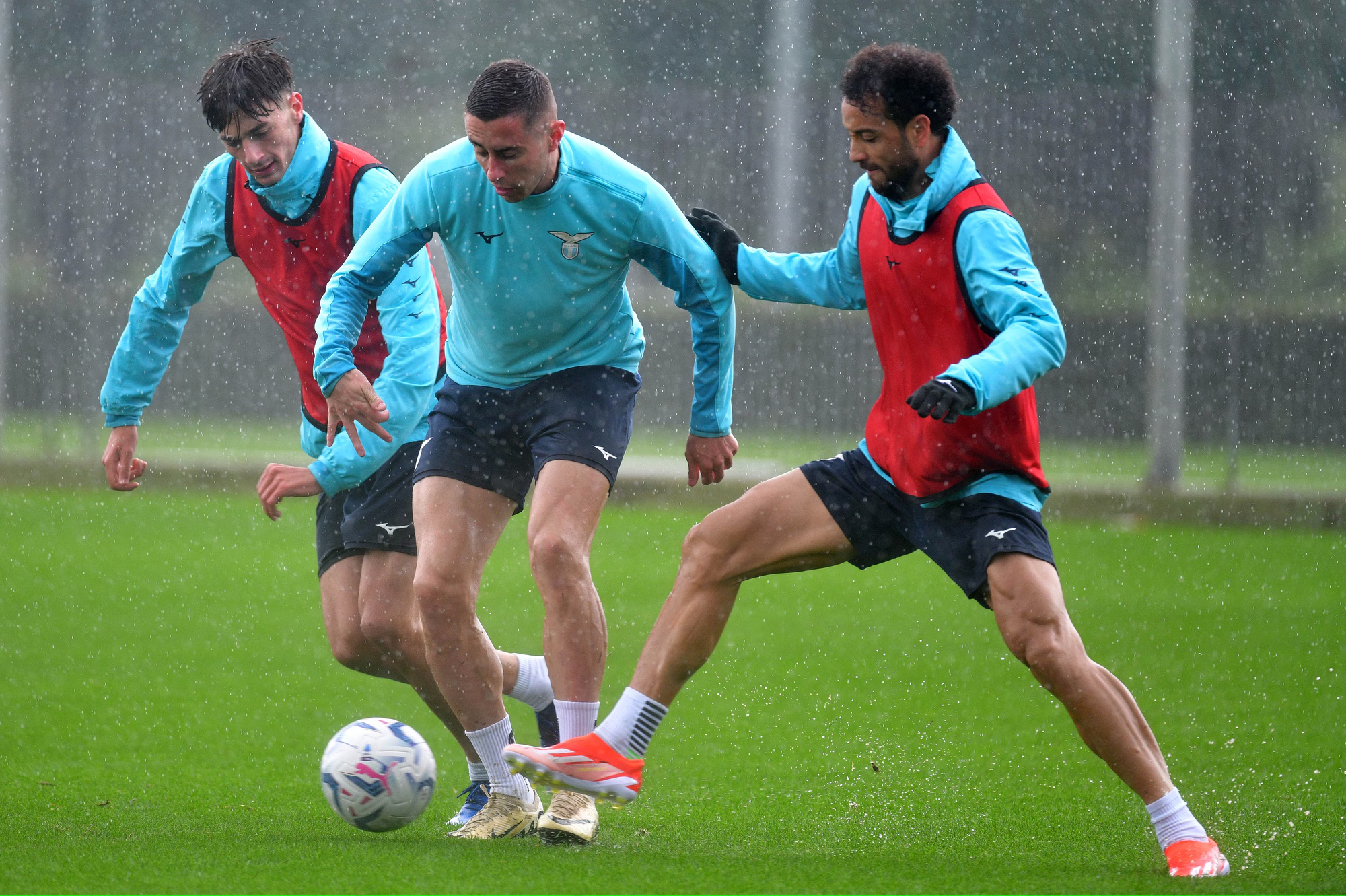 球速官网首页包含这也行？拉齐奥刷新队史纪录备战荷甲窗口期迈阿密热火再遭质疑，穆雷在西班牙队比赛中出色防守的词条