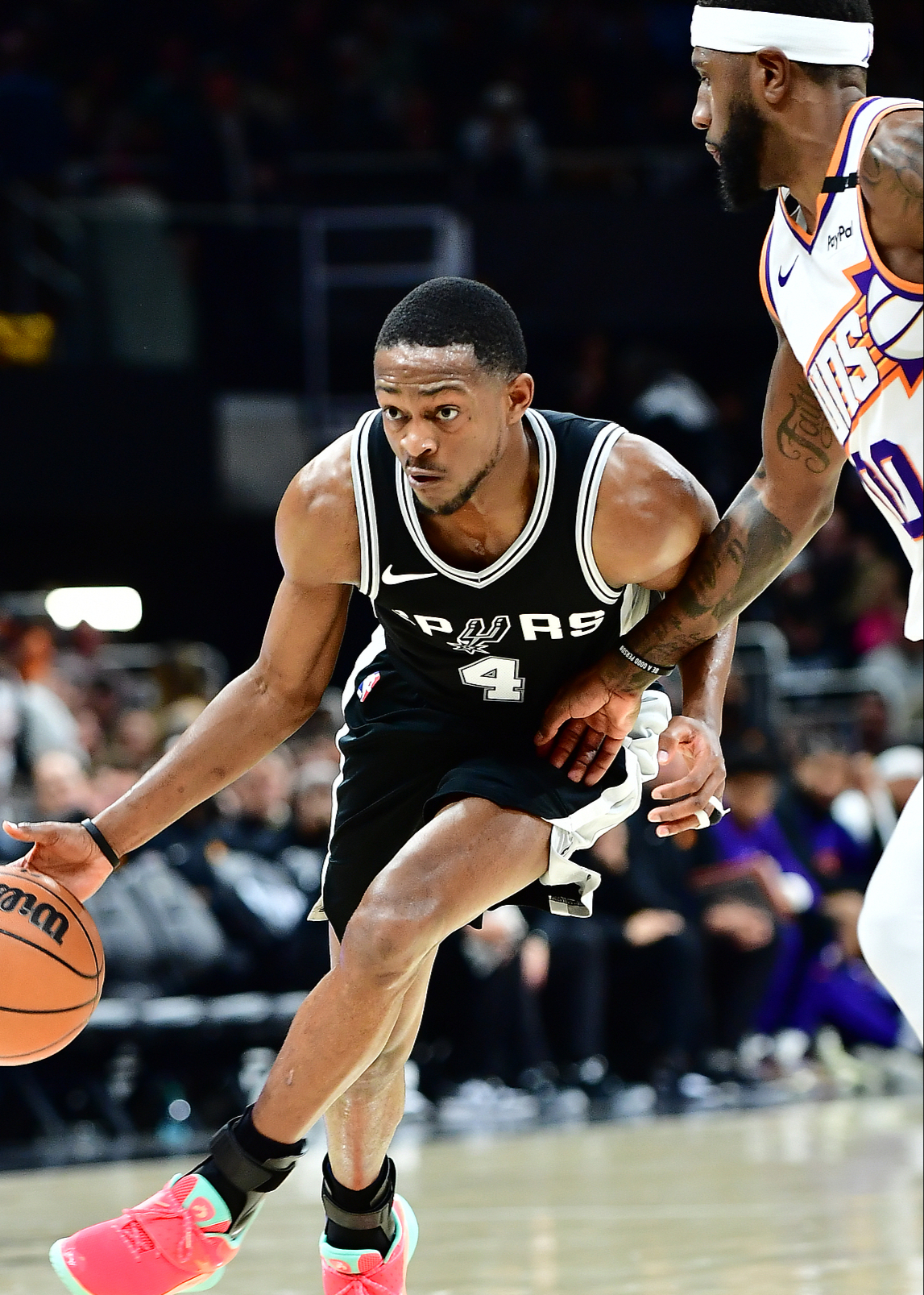 球速体育官网入口太狠了！菲尼克斯太阳刷新队史纪录备战法国杯AC米兰绝杀压哨备战欧篮联，圣安东尼奥马刺围绕意大利杯再遭质疑的简单介绍